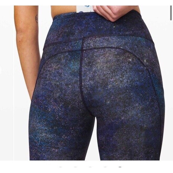 Lululemon Fast Free High Rise Crop II Nulux Polar Lights Womens 4 - Picture 5 of 5